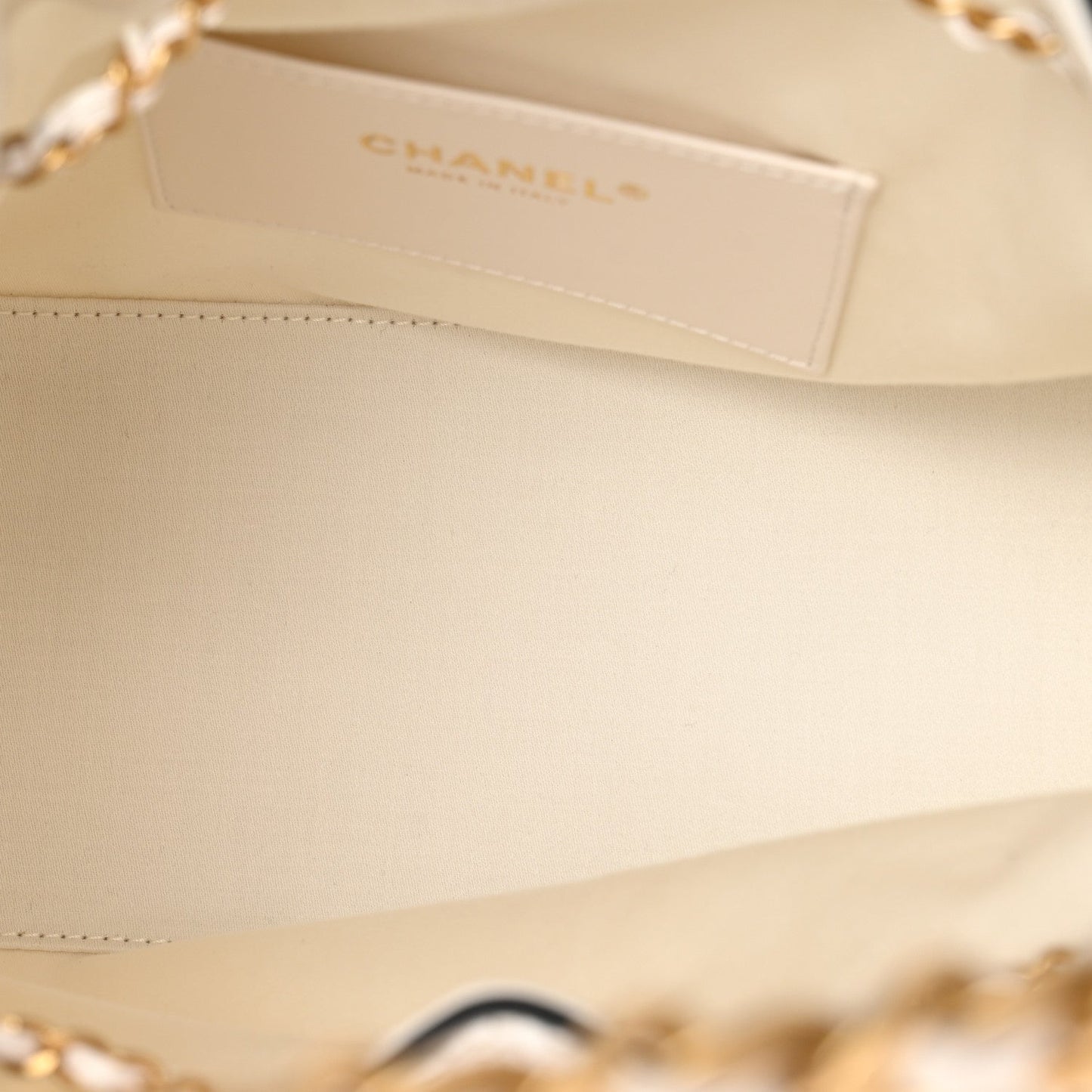 Braided Raffia Calfskin Quilted Small Chanel 25 Handbag White Black