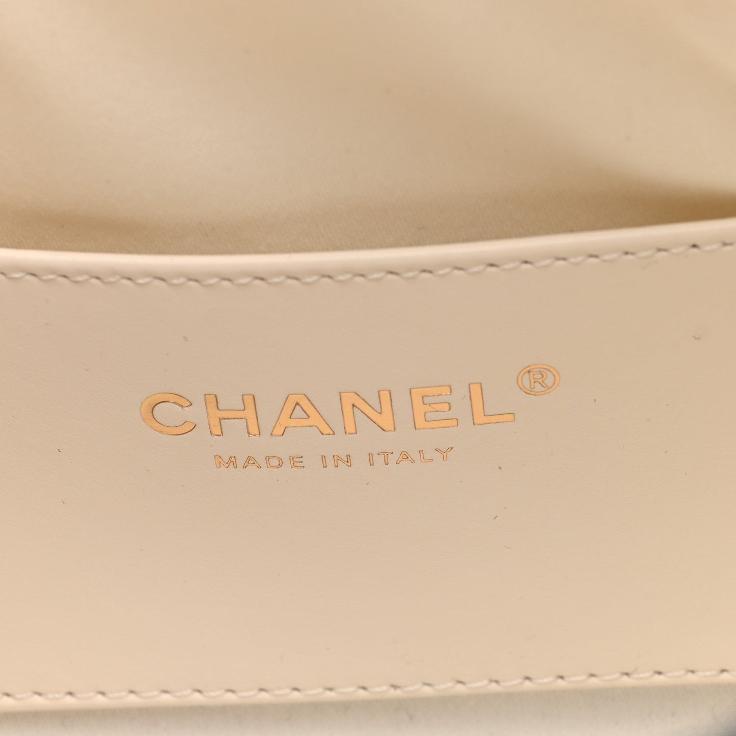 Braided Raffia Calfskin Mini Chanel 25 Handbag White Black