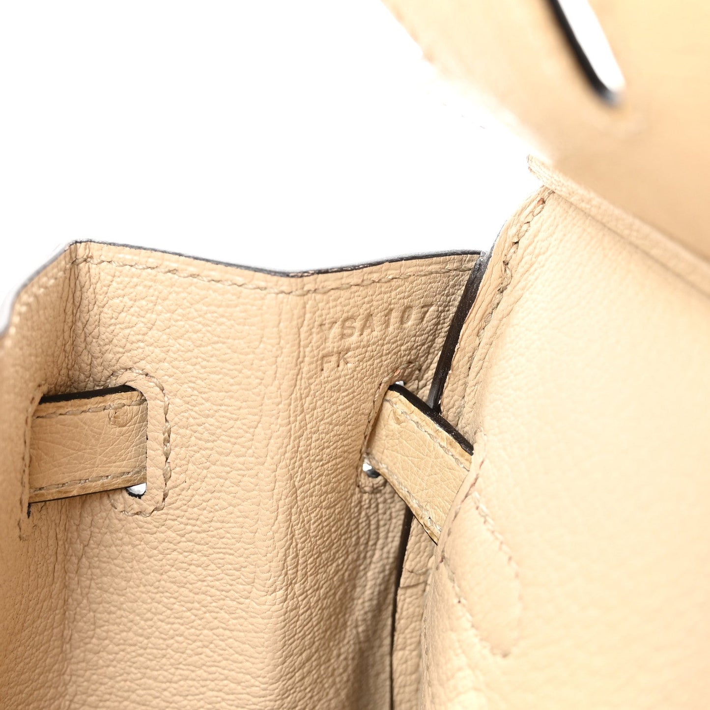 Ostrich Birkin 25 Parchemin