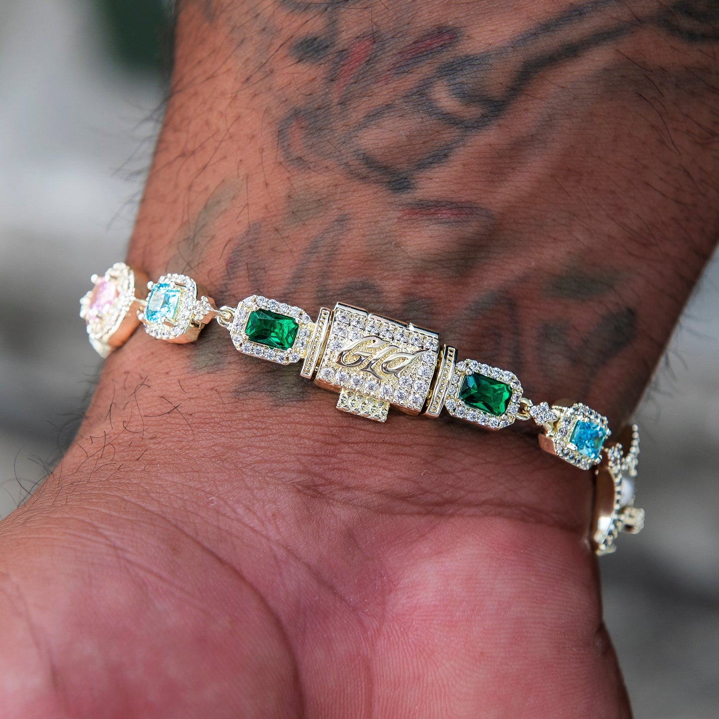 Colored Gemstone Pearl Bracelet in Yellow Gold