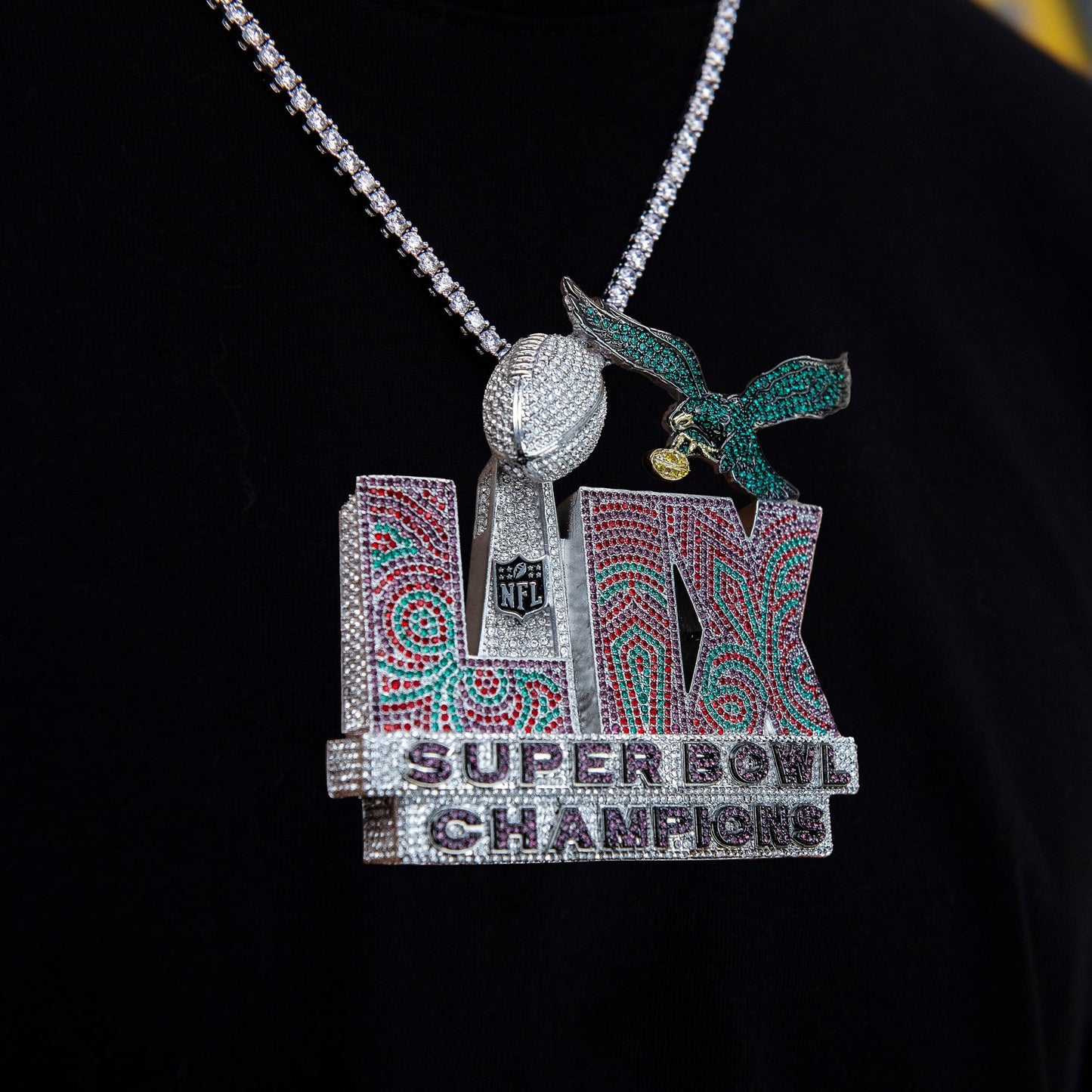 Official NFL Philadelphia Eagles Super Bowl LIX Champions Pendant, Large in White Gold