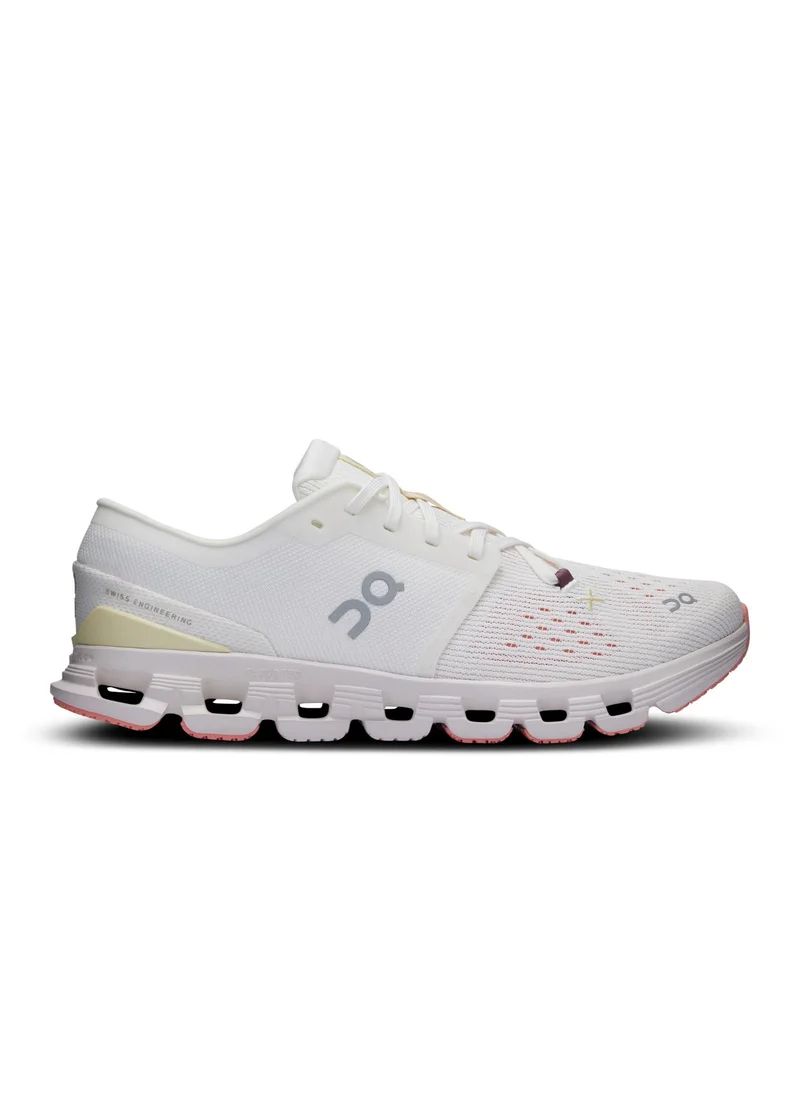 On Cloud X 4 ‘Ivory Sandâ€?