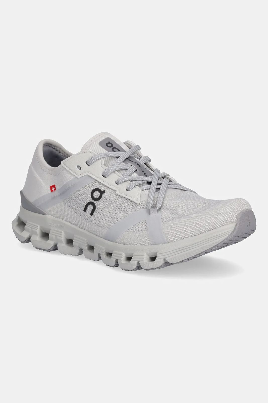 ON Cloud X 4 AD ‘Wolf | Alloyâ€?