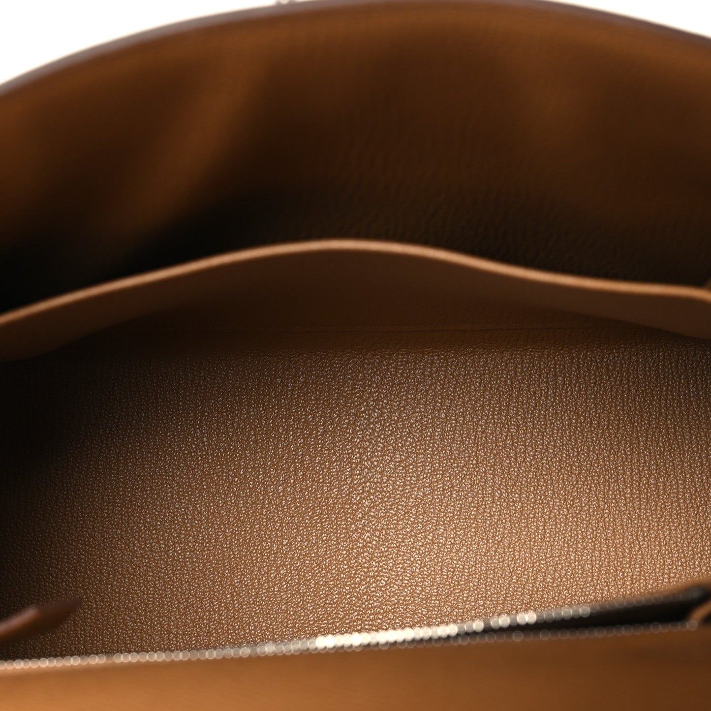 Epsom Kelly Sellier 25 Biscuit