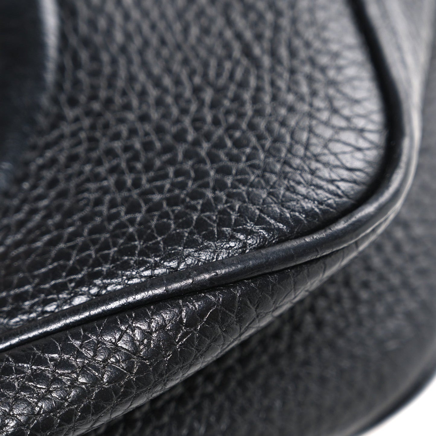 Pebbled Calfskin Small Soho Disco Bag Black