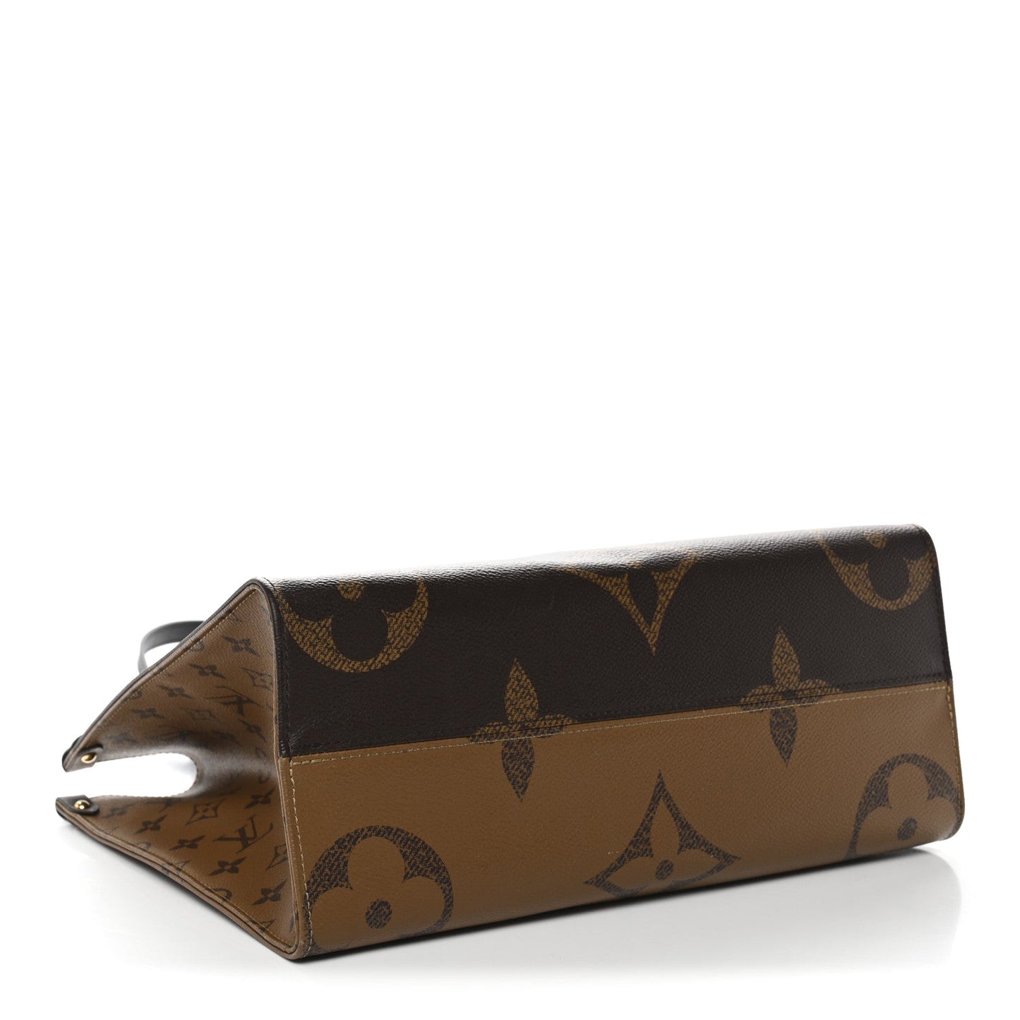 Reverse Monogram Giant Onthego MM