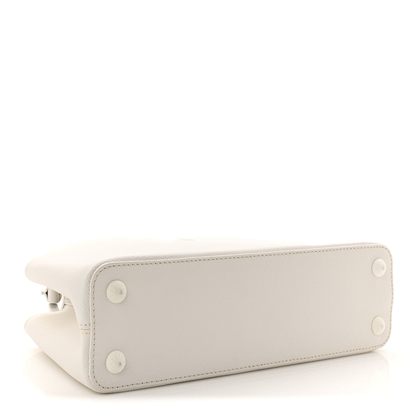 Taurillon Capucines East West MM Optic White