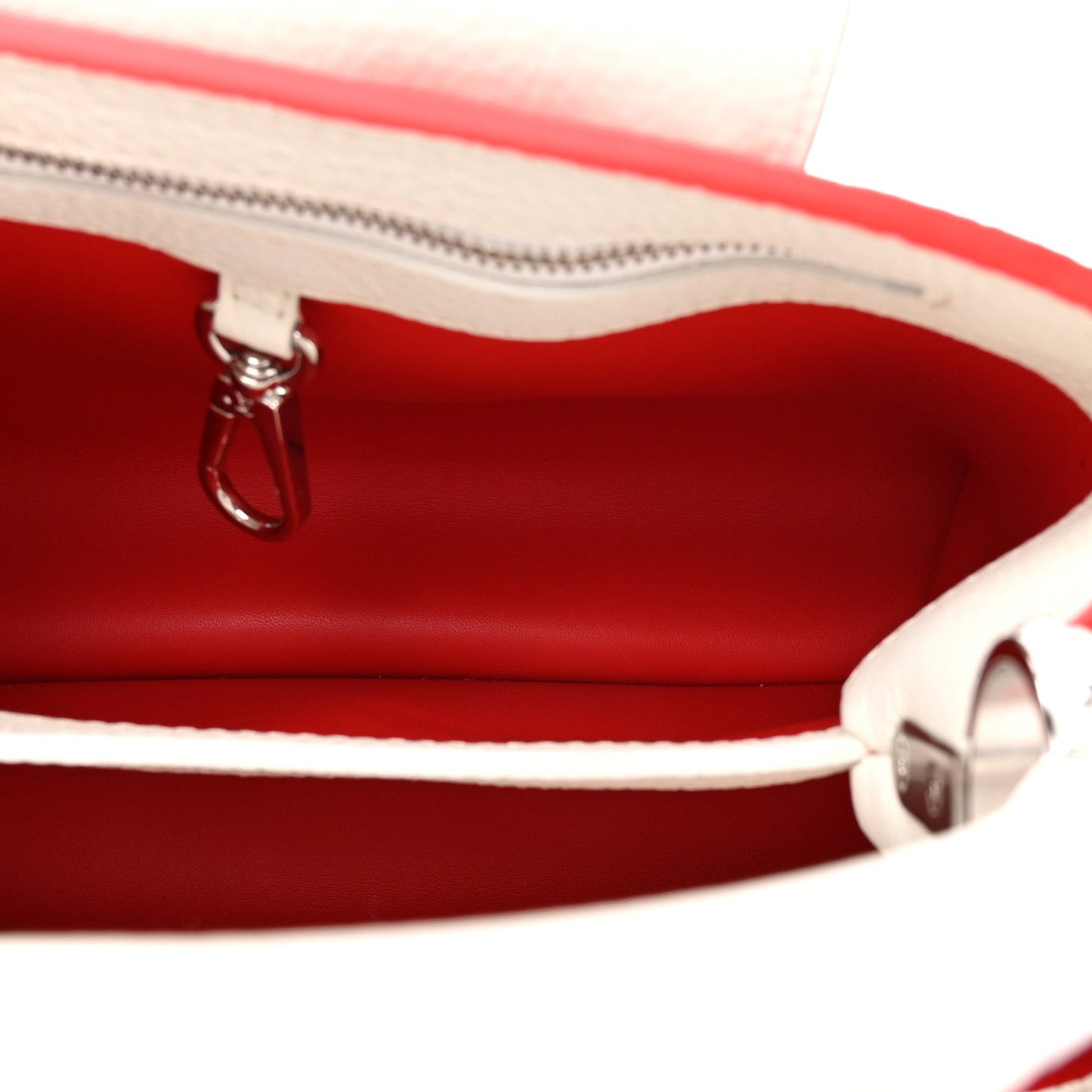 LV X YK Taurillon Psychedelic Flower Capucines BB Rouge