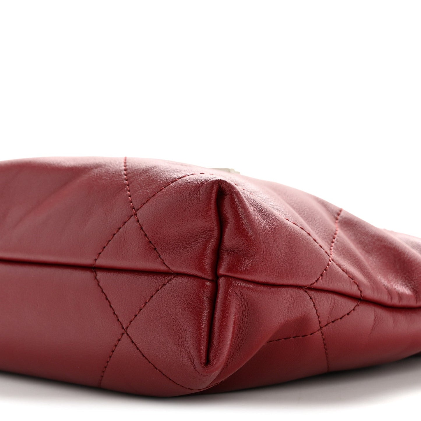 Shiny Calfskin Quilted Mini Chanel 22 Red