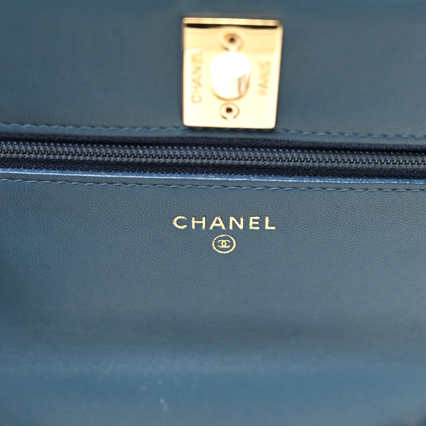 Lambskin Quilted Trendy CC Wallet On Chain WOC Blue