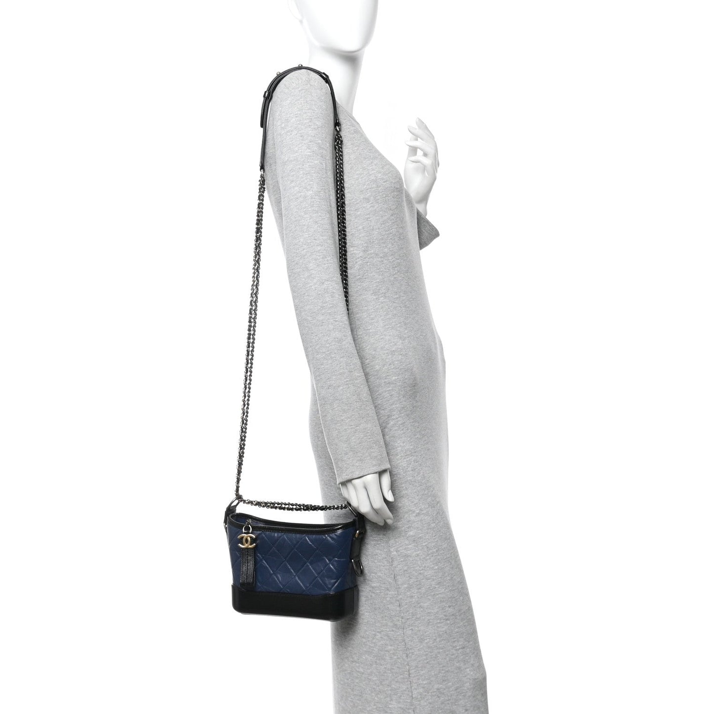 Aged Calfskin Quilted Small Gabrielle Hobo Navy Black