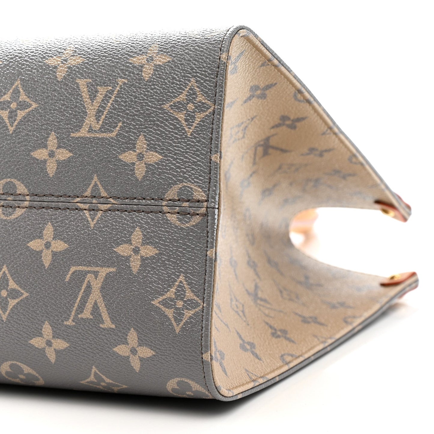 Monogram Onthego MM Trianon Gray