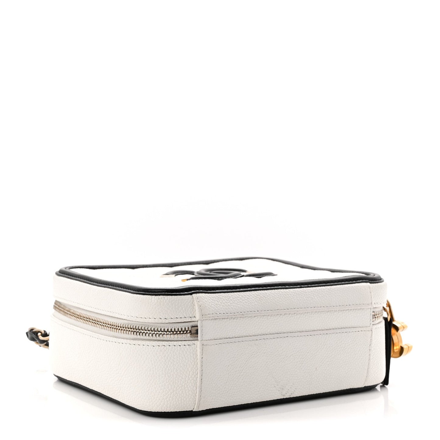 Caviar Quilted Medium CC Filigree Vanity Case White Black