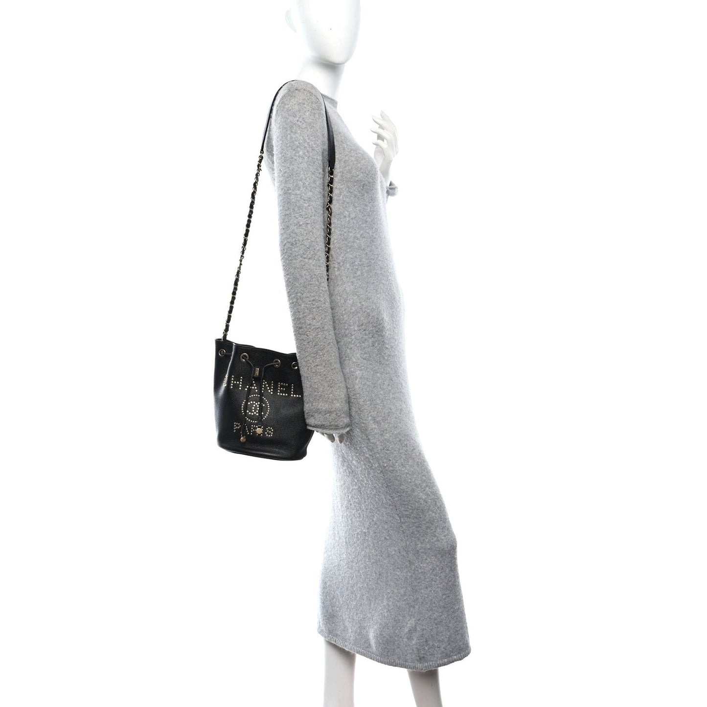 Caviar Deauville Drawstring Bucket Bag Black