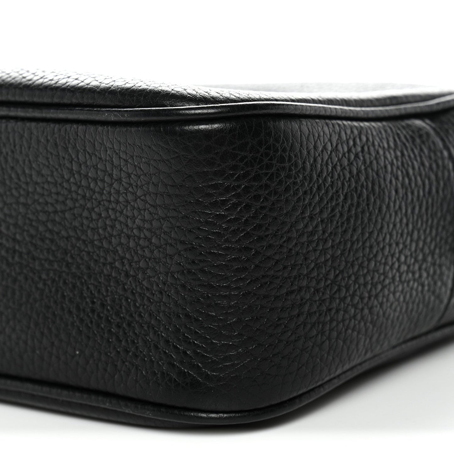 Pebbled Calfskin Small Soho Disco Bag Black