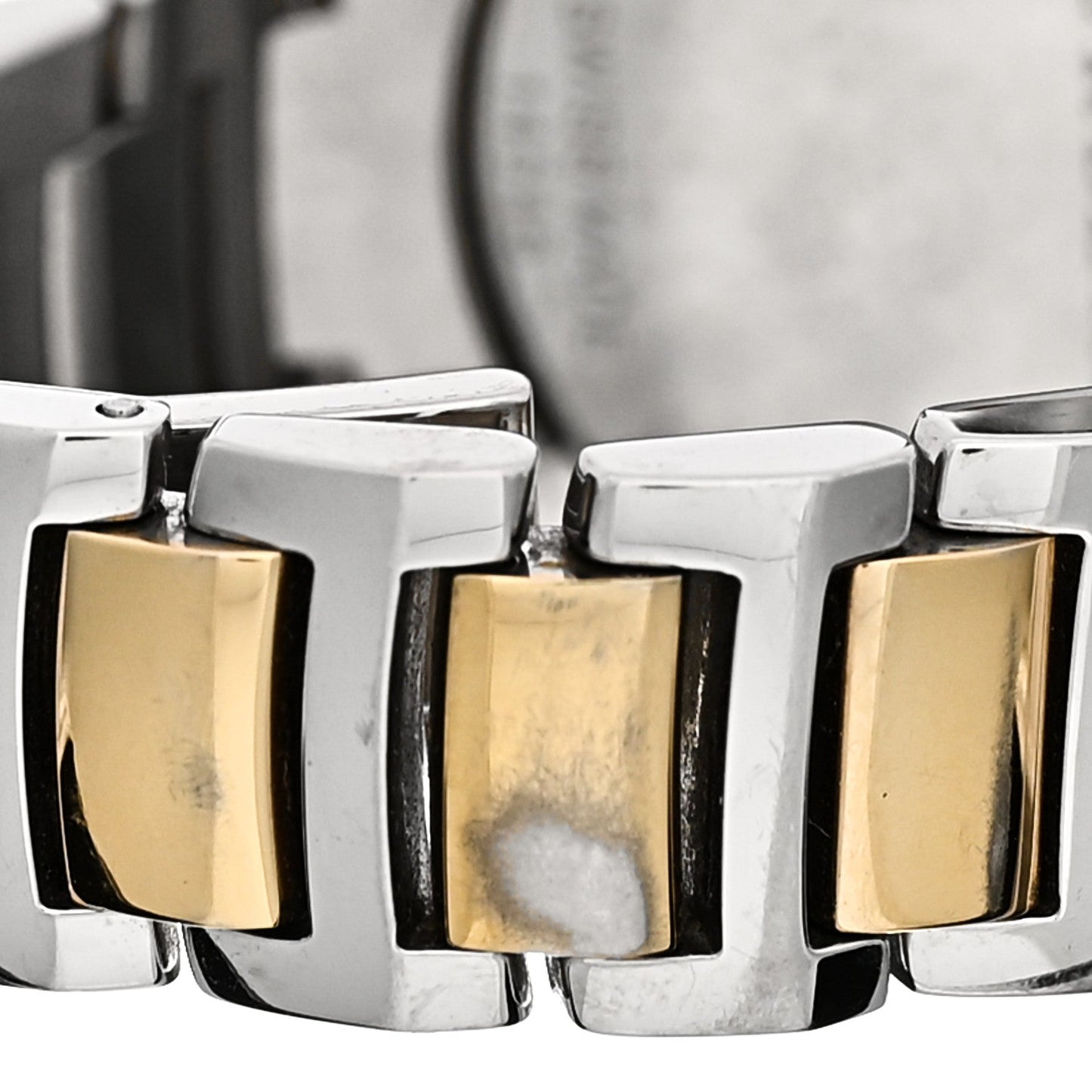 Stainless Steel 32mm Classic Round Quartz Watch Gold BU10118