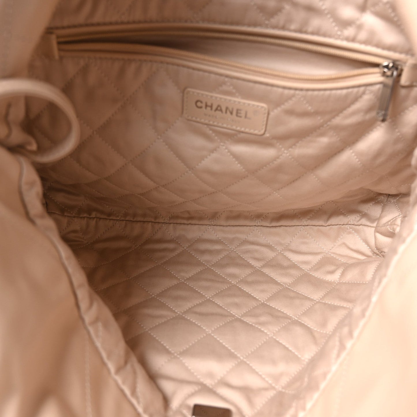 Shiny Calfskin Quilted Small Chanel 22 Ecru