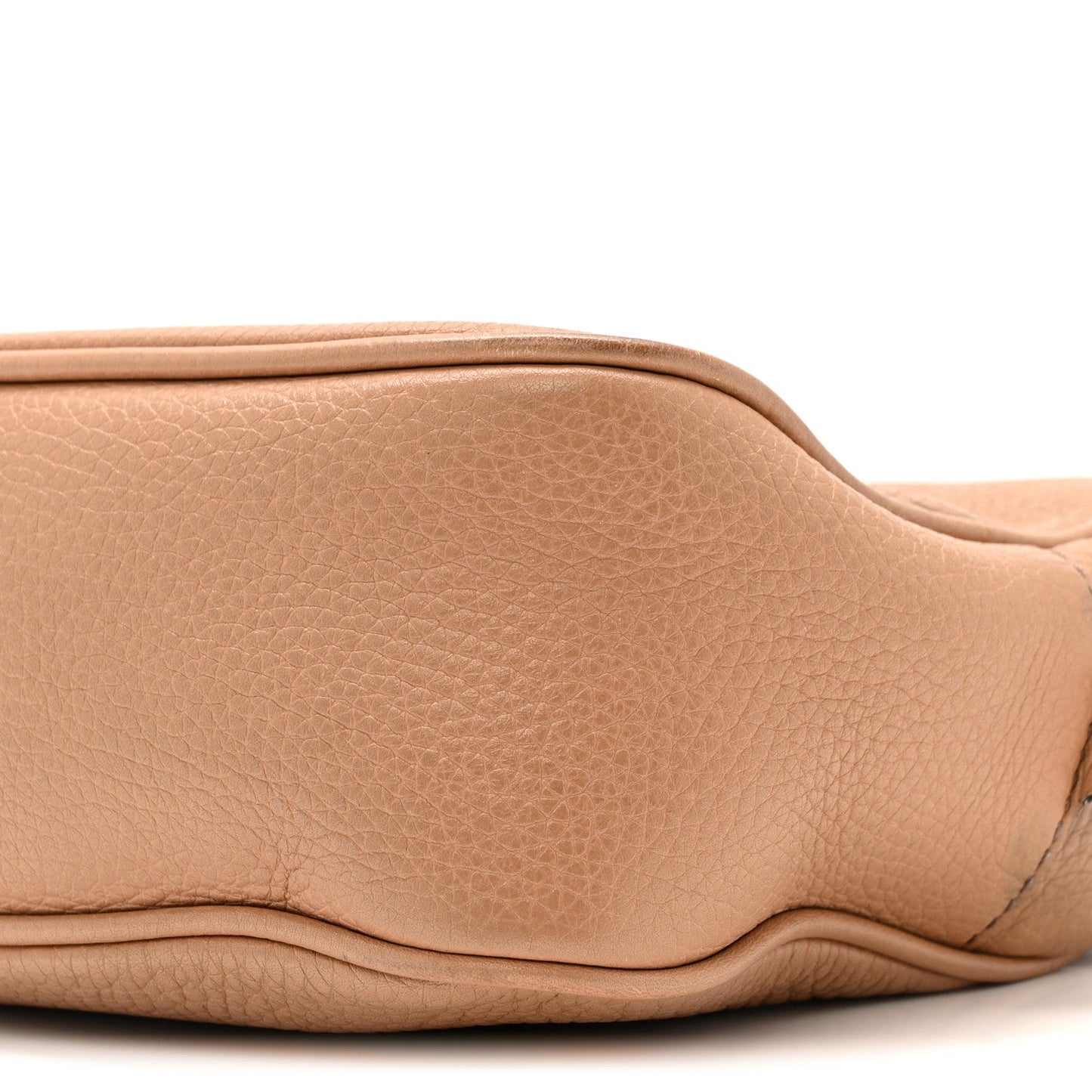 Pebbled Calfskin Small Soho Disco Bag Camelia