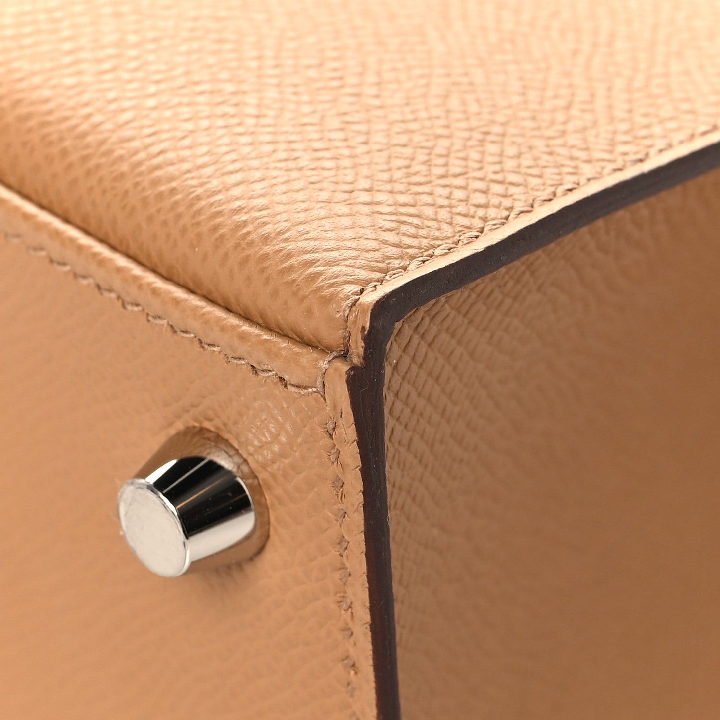 Epsom Kelly Sellier 25 Biscuit