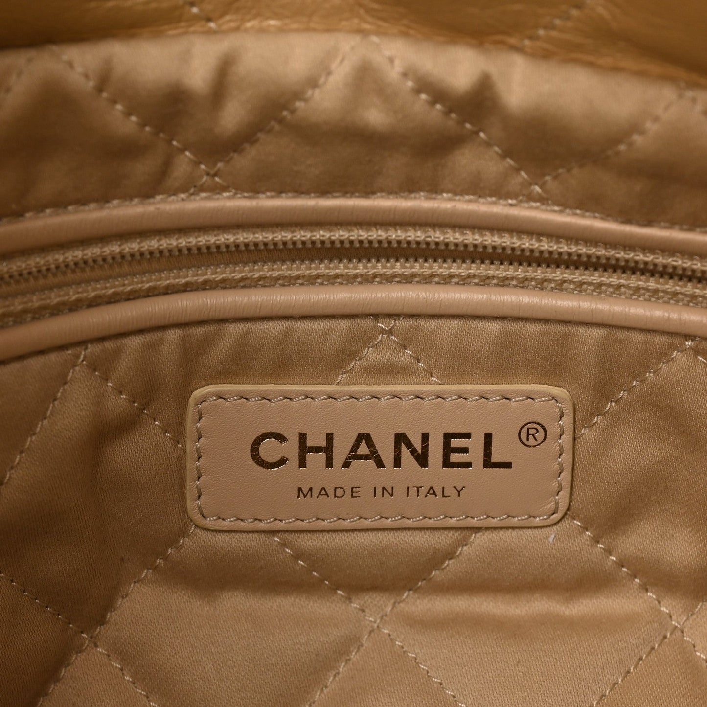 Metallic Calfskin Quilted Small Chanel 22 Light Gold