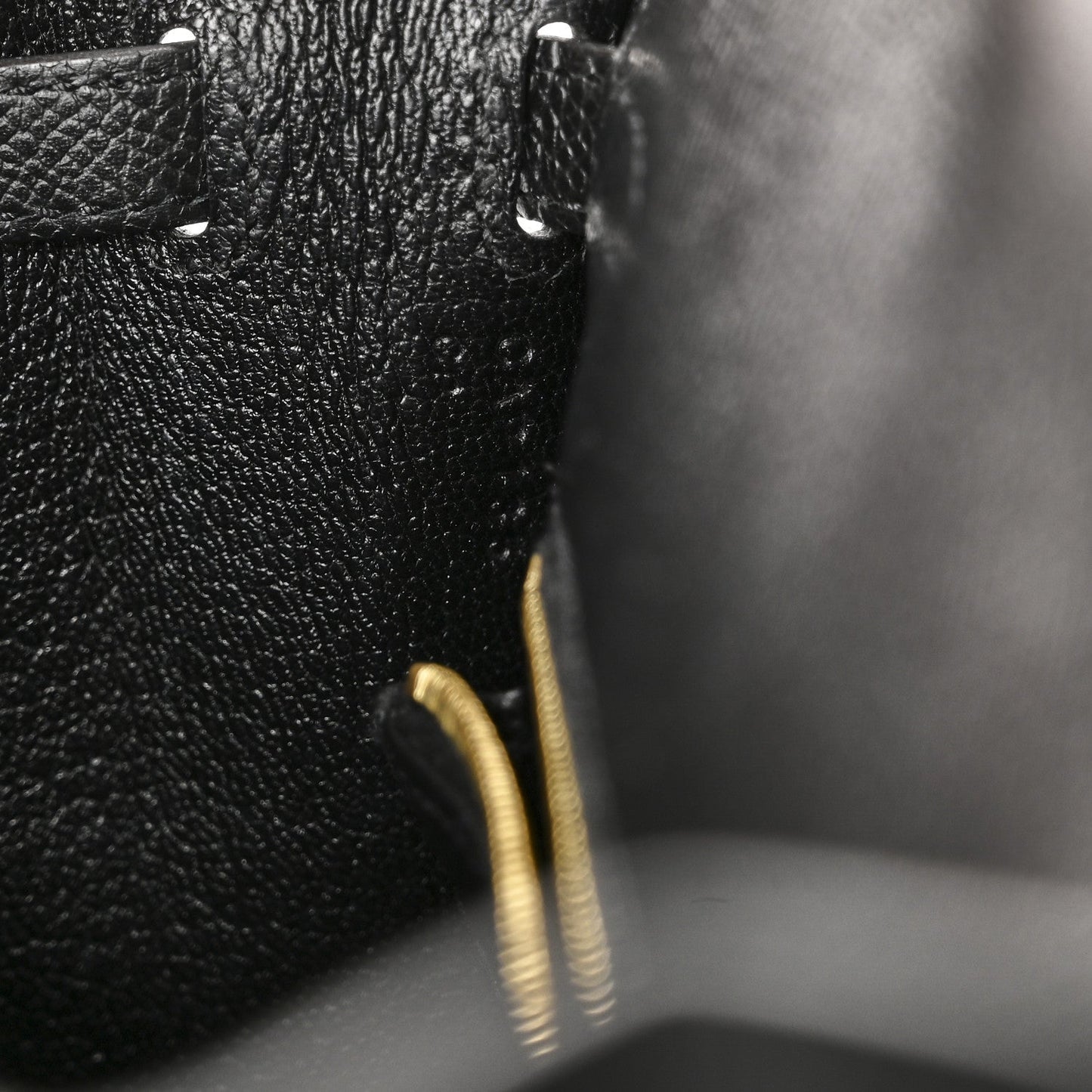 Epsom Kelly Sellier 25 Black