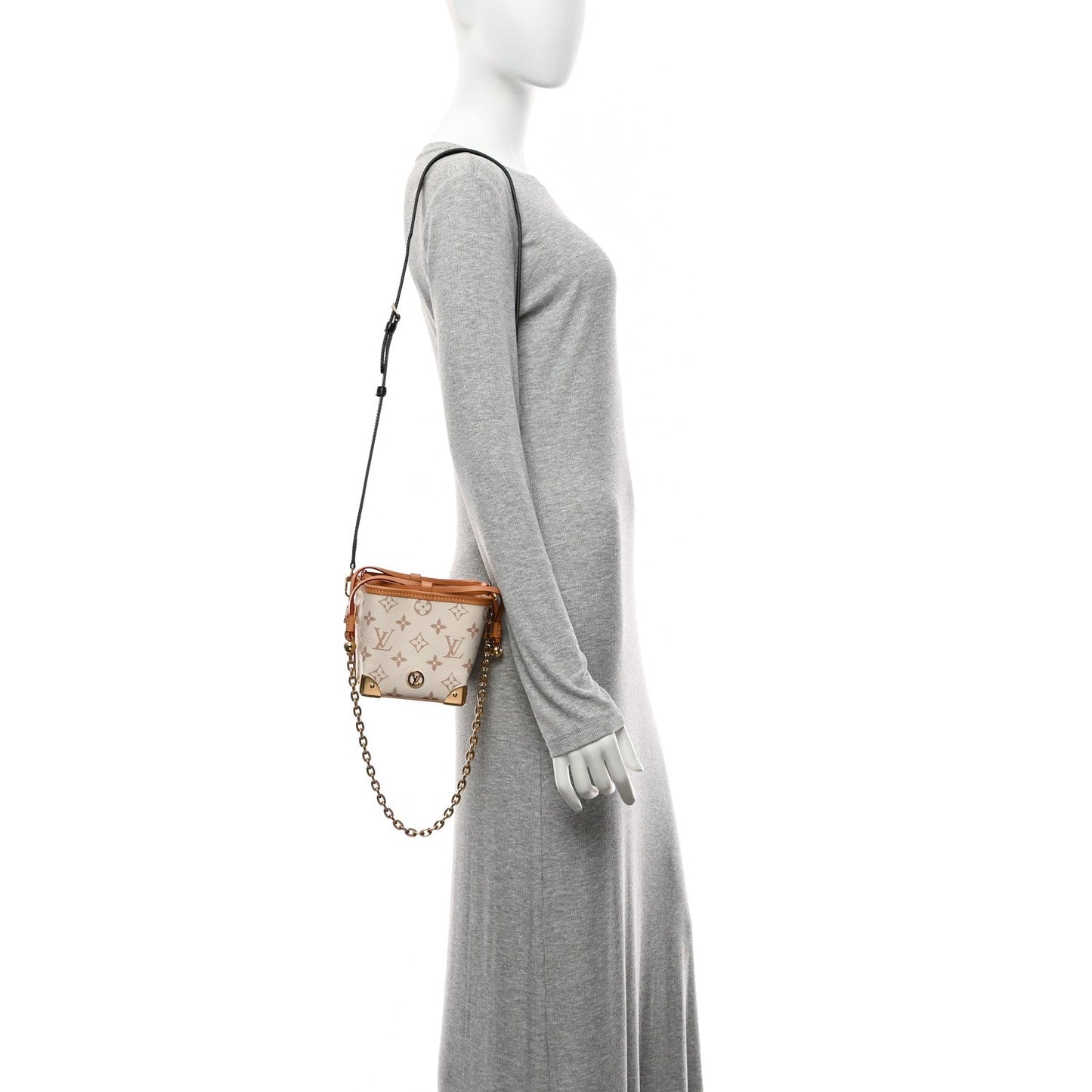 Monogram Dune Noe Purse