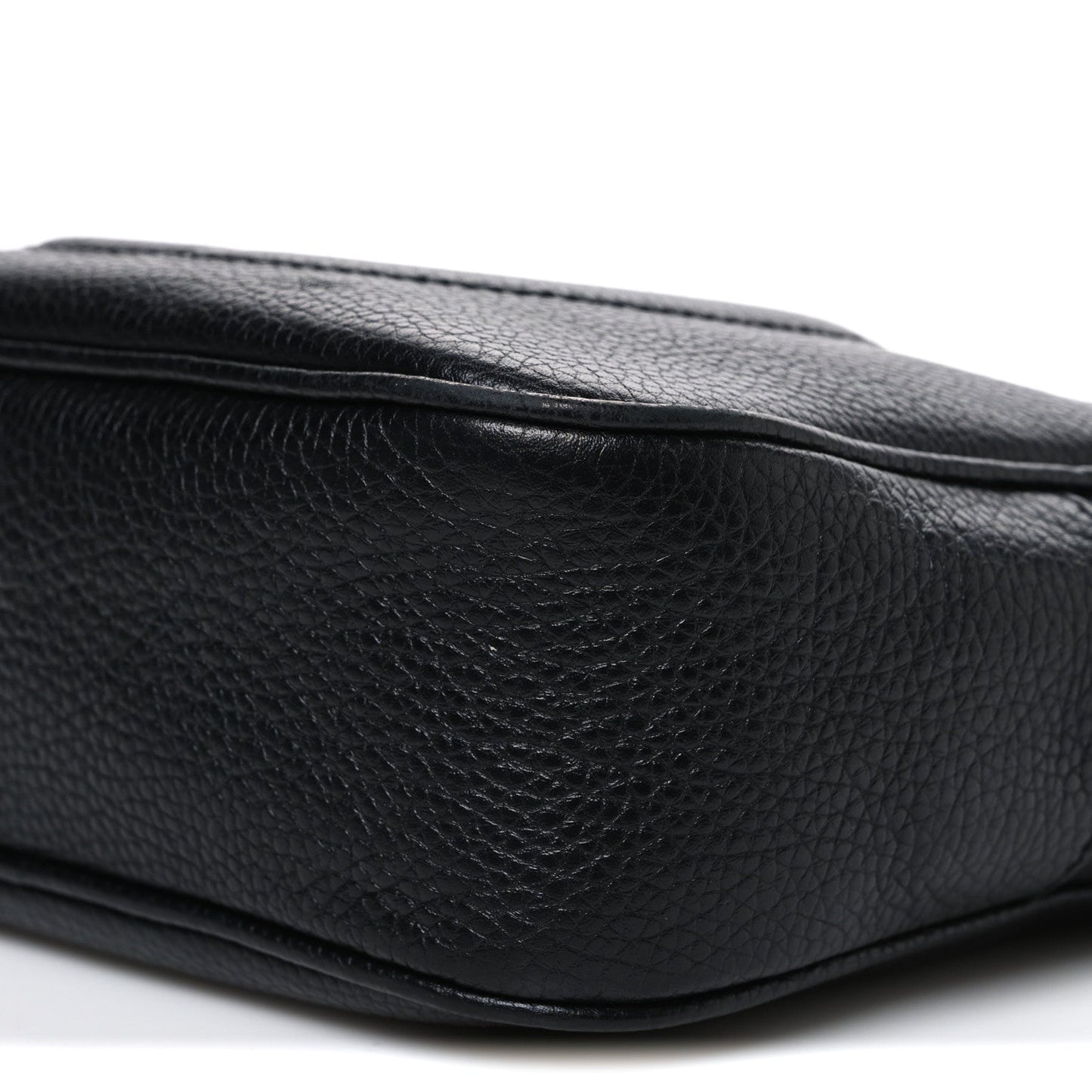 Pebbled Calfskin Small Soho Disco Bag Black