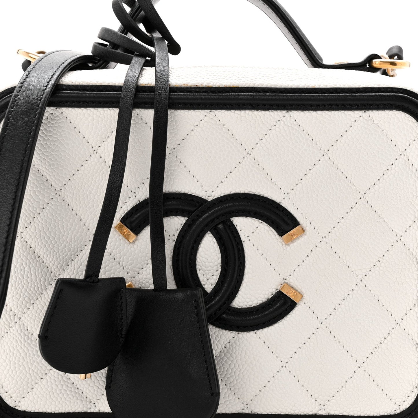 Caviar Quilted Medium CC Filigree Vanity Case White Black
