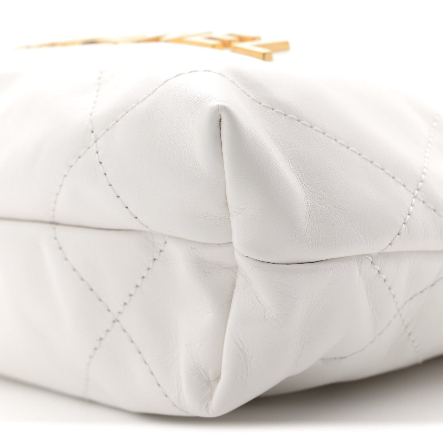 Shiny Calfskin Quilted Mini Chanel 22 White