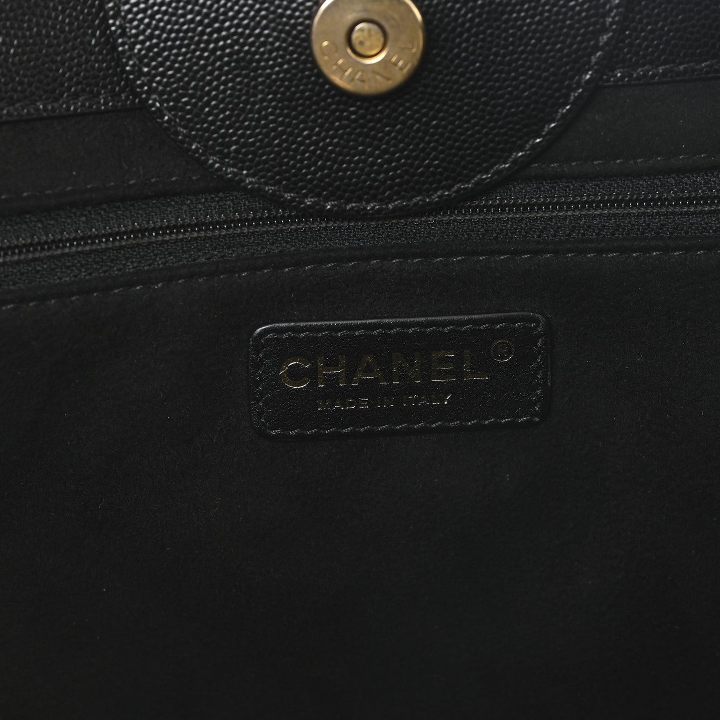 Caviar Medium Studded Deauville Tote Black