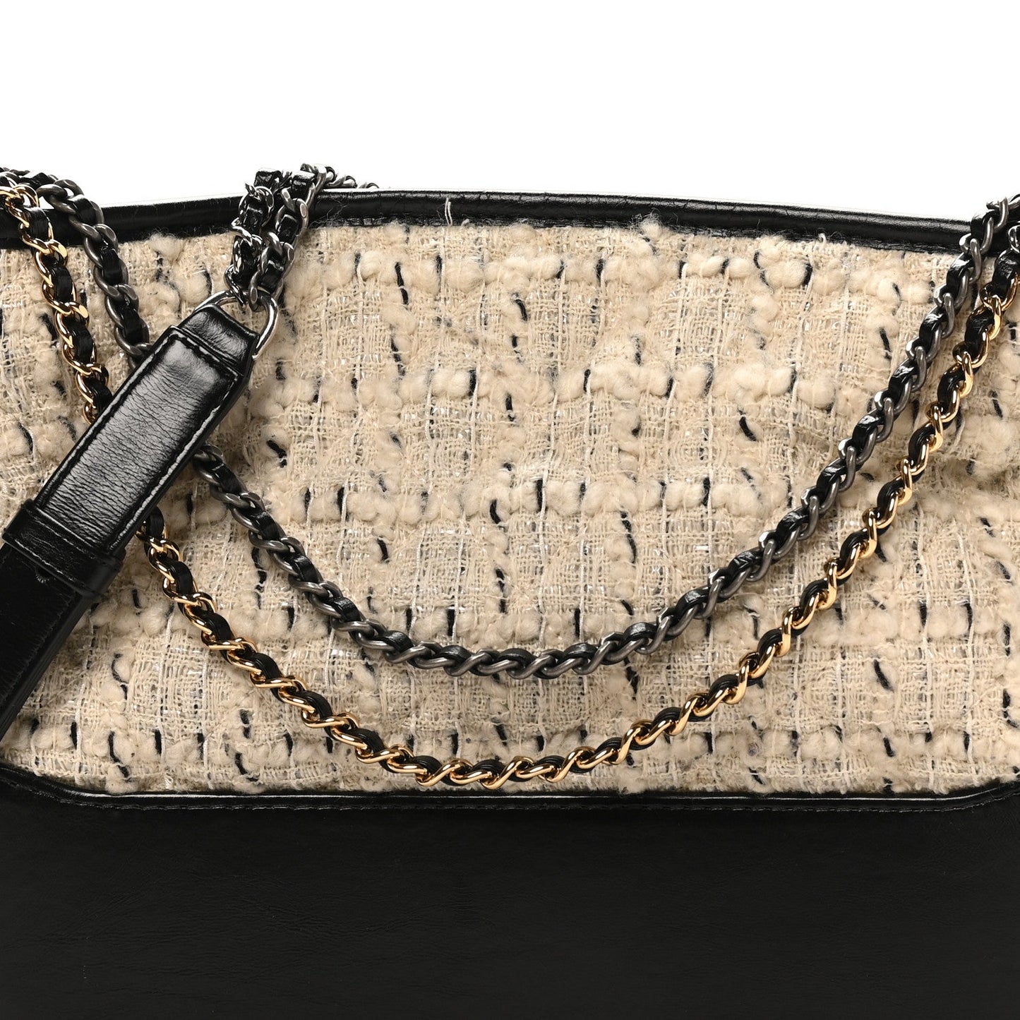 Tweed Calfskin Quilted Medium Gabrielle Hobo Ivory Black