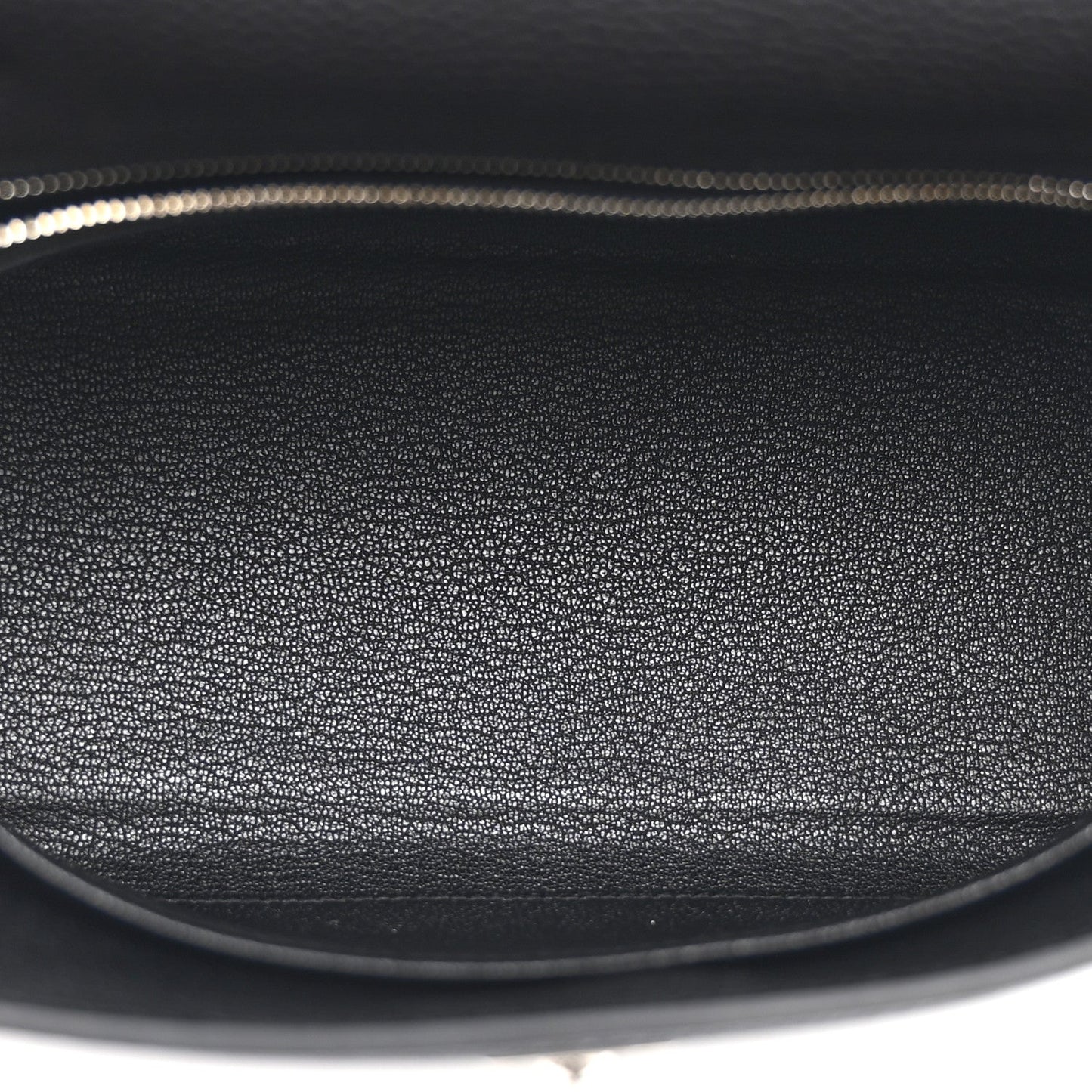 Togo Kelly Retourne 25 Black