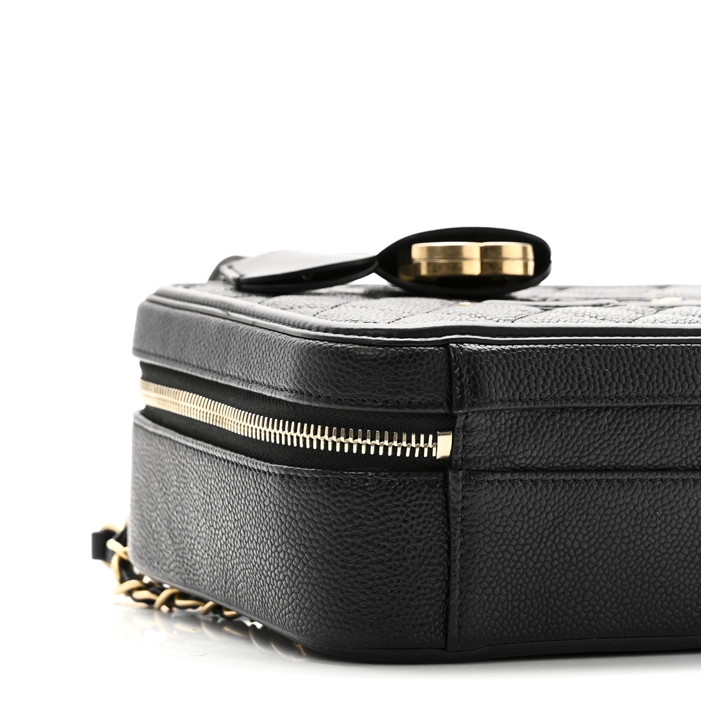Caviar Quilted Medium CC Filigree Vanity Case Black