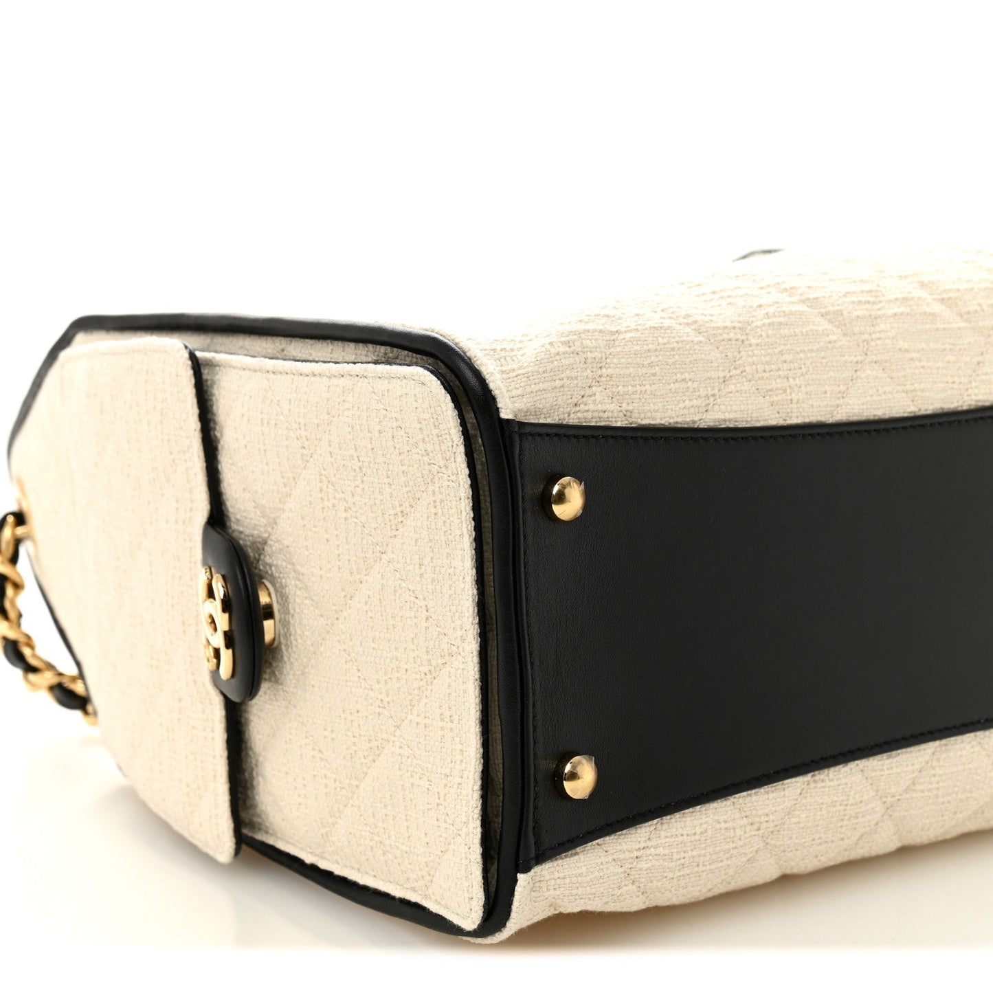 Braided Raffia Calfskin Quilted Small Chanel 25 Handbag White Black