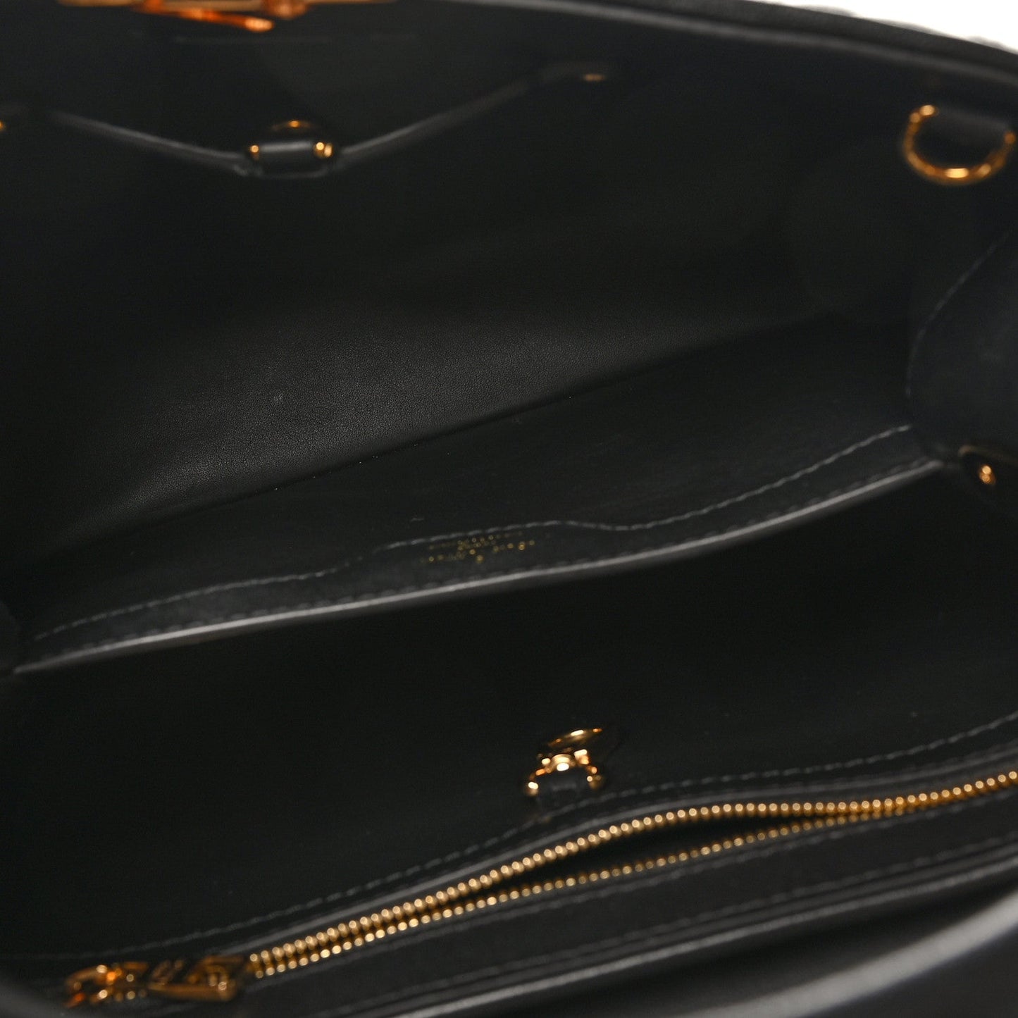 Lambskin Quilted Flower Capucines PM Black
