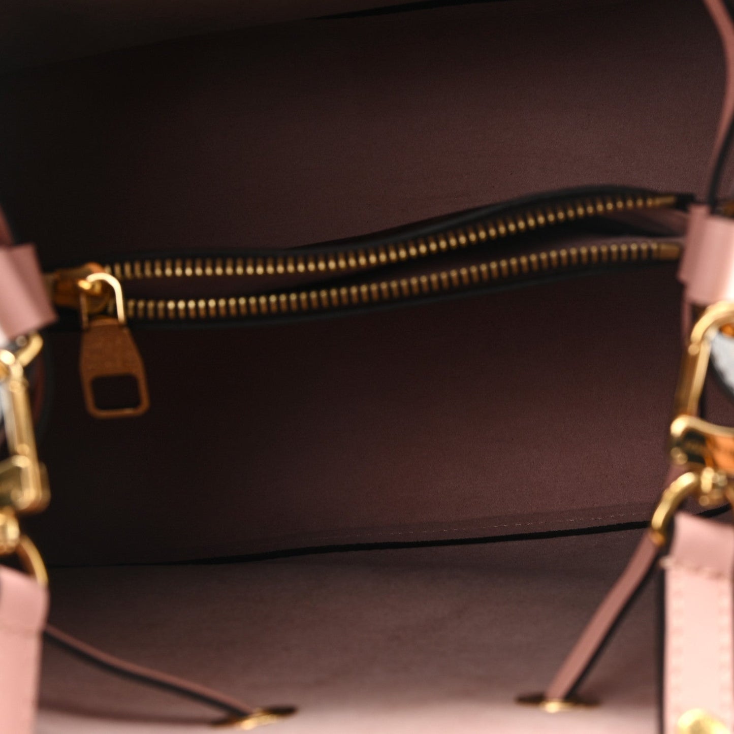 Monogram Neonoe MM Rose Poudre
