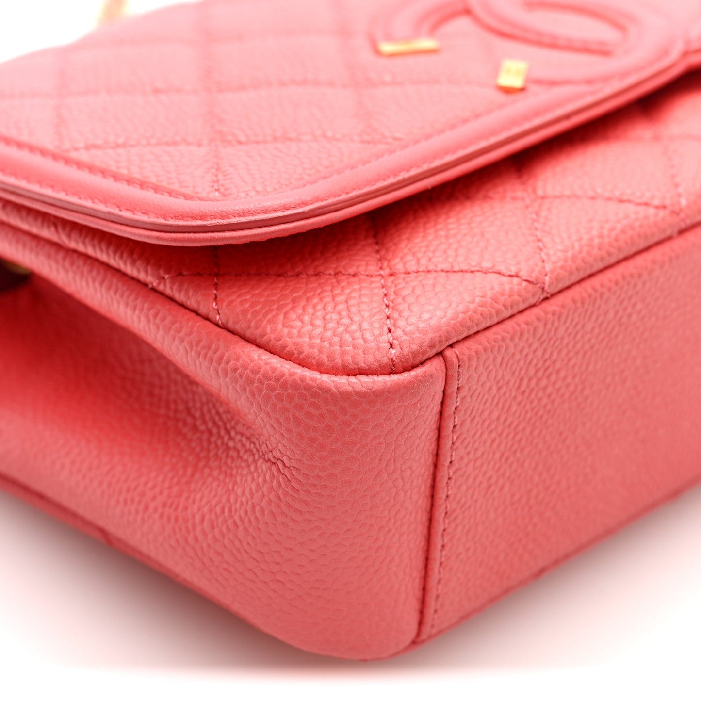 Caviar Quilted Small CC Filigree Flap Coral