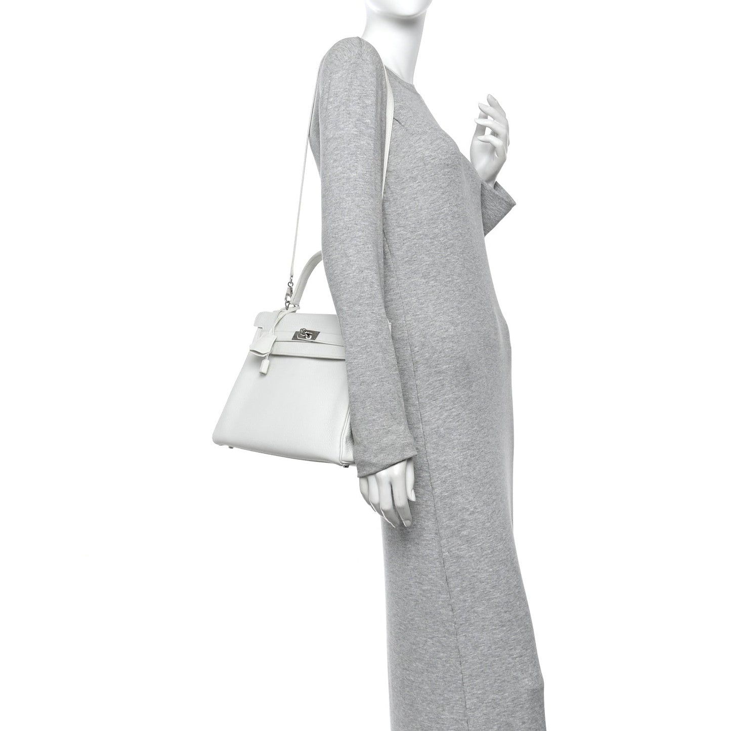 Taurillon Clemence Kelly Retourne 32 White