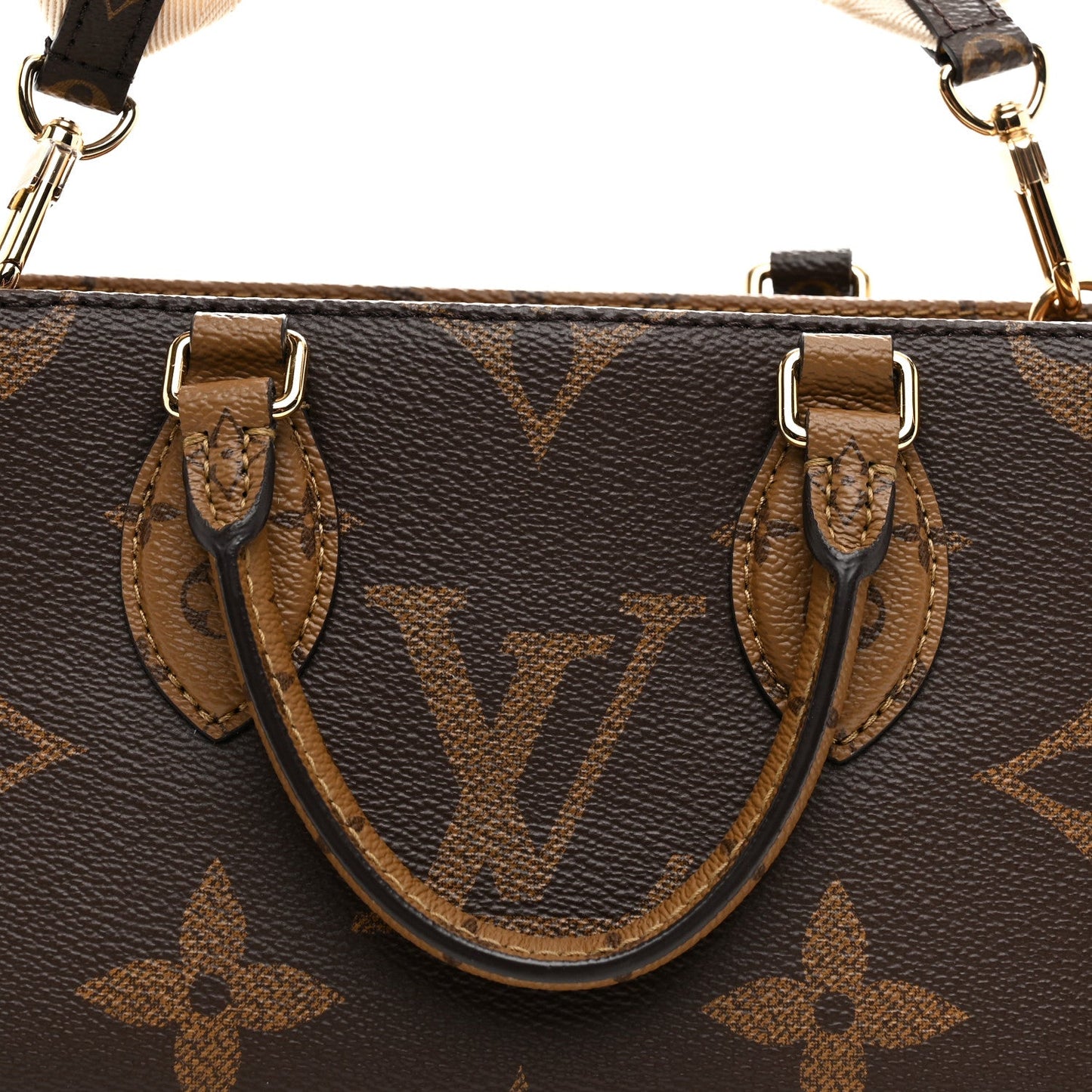 Reverse Monogram Giant OnTheGo East West