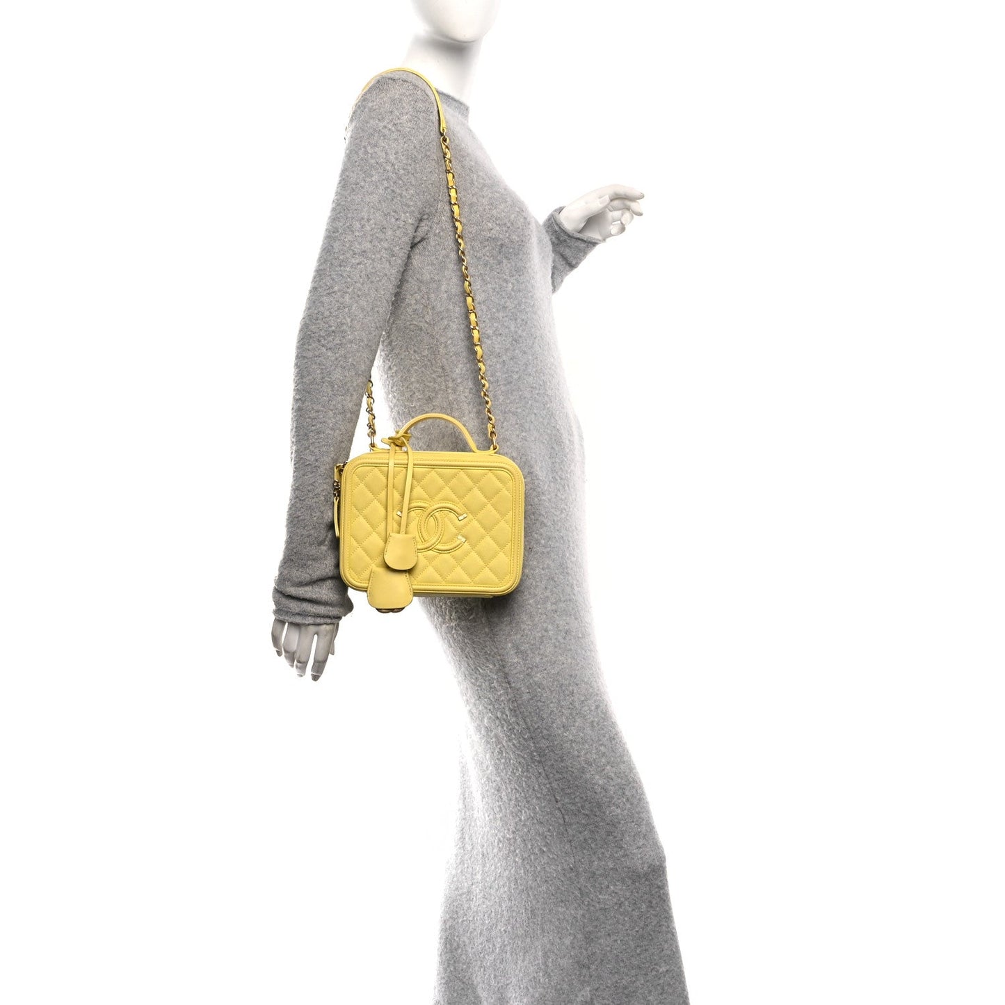 Caviar Quilted Medium CC Filigree Vanity Case Yellow
