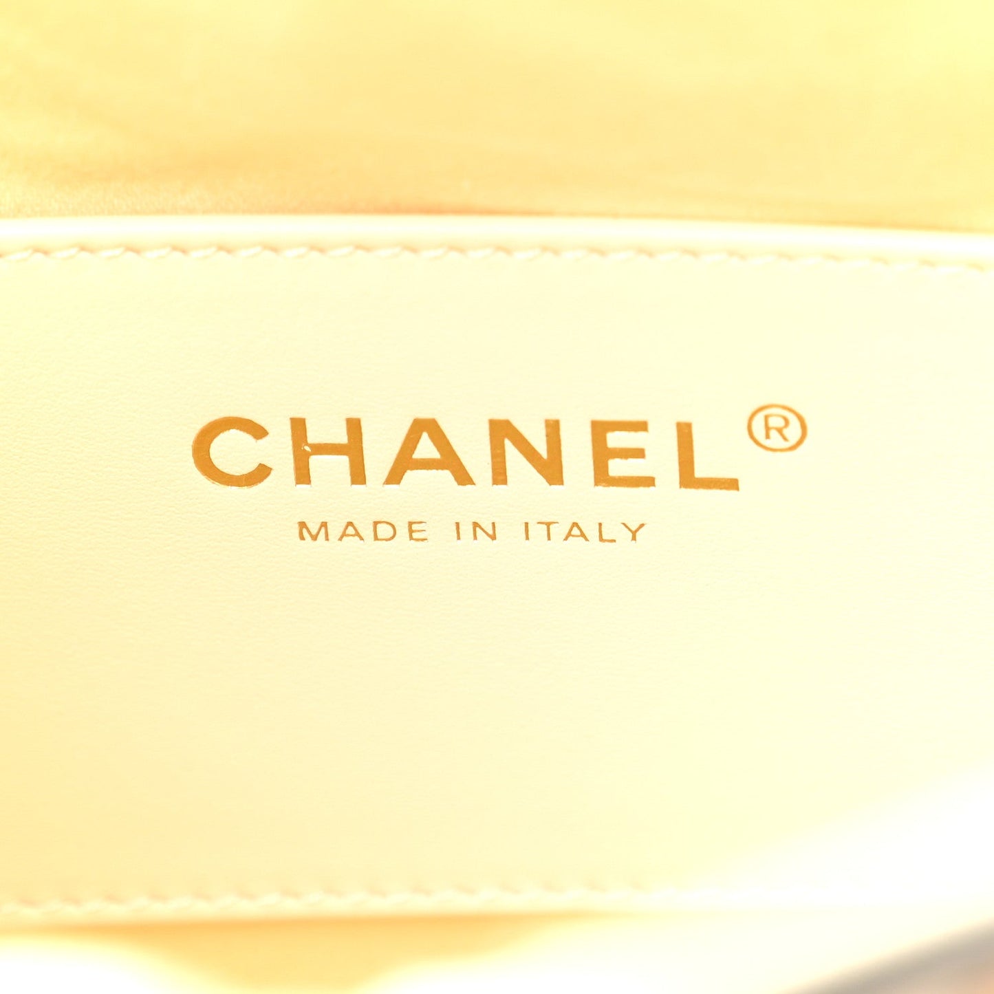 Braided Raffia Calfskin Quilted Small Chanel 25 Handbag White Black