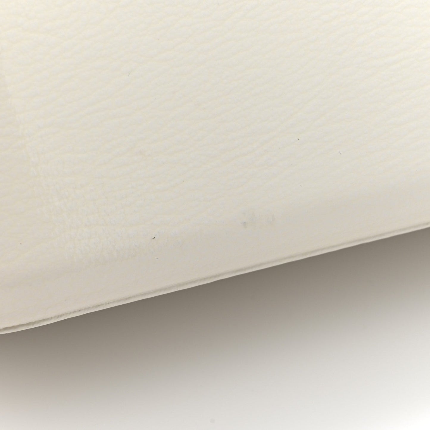 Patent Goatskin Quilted Medium Gabrielle Hobo White