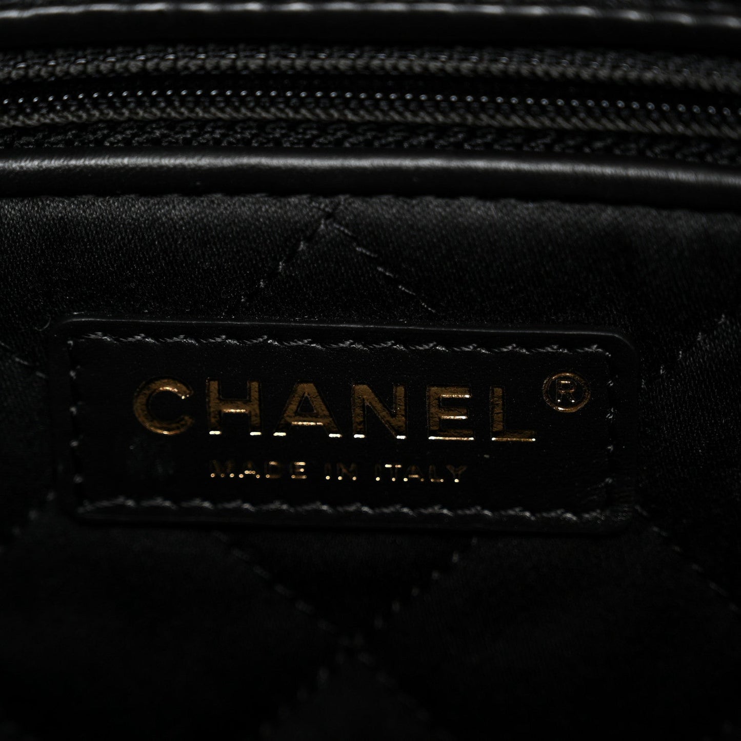 Shiny Calfskin Quilted Small Chanel 22 Black
