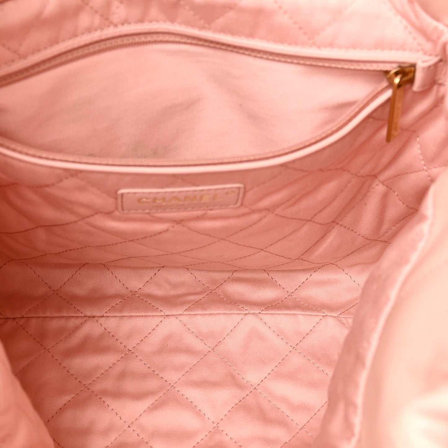 Shiny Calfskin Quilted Small Chanel 22 Light Pink
