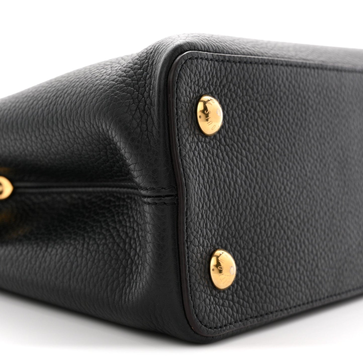 Taurillon Capucines MM Black Fuchsia