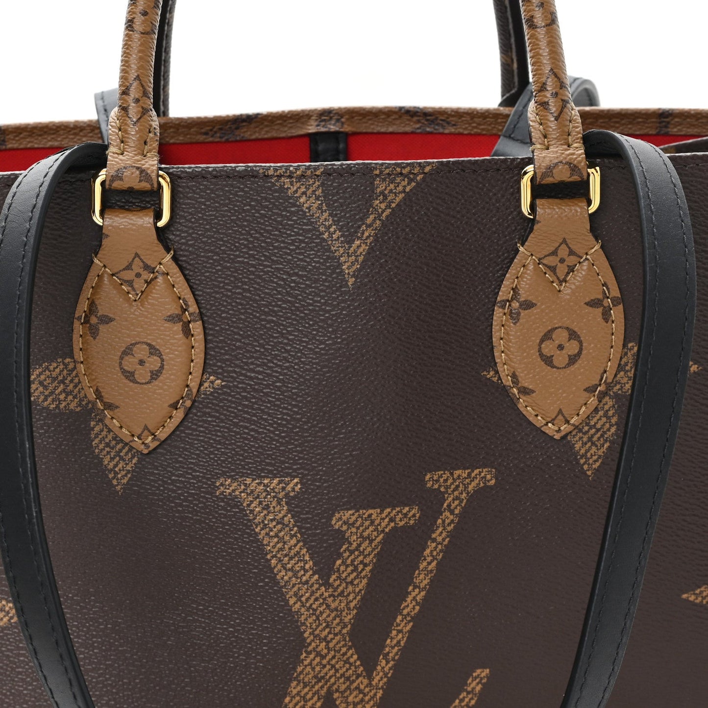 Reverse Monogram Giant Onthego PM
