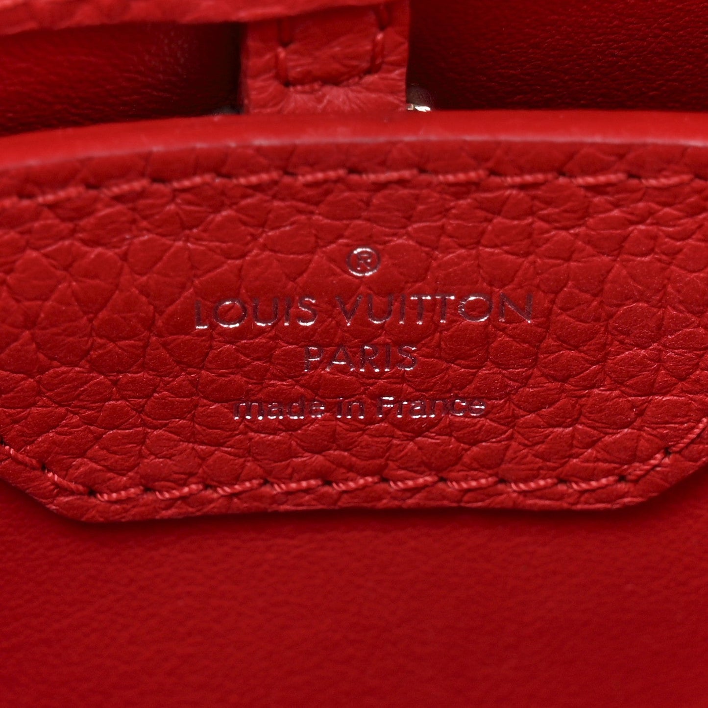 Taurillon Capucines BB Scarlet Red