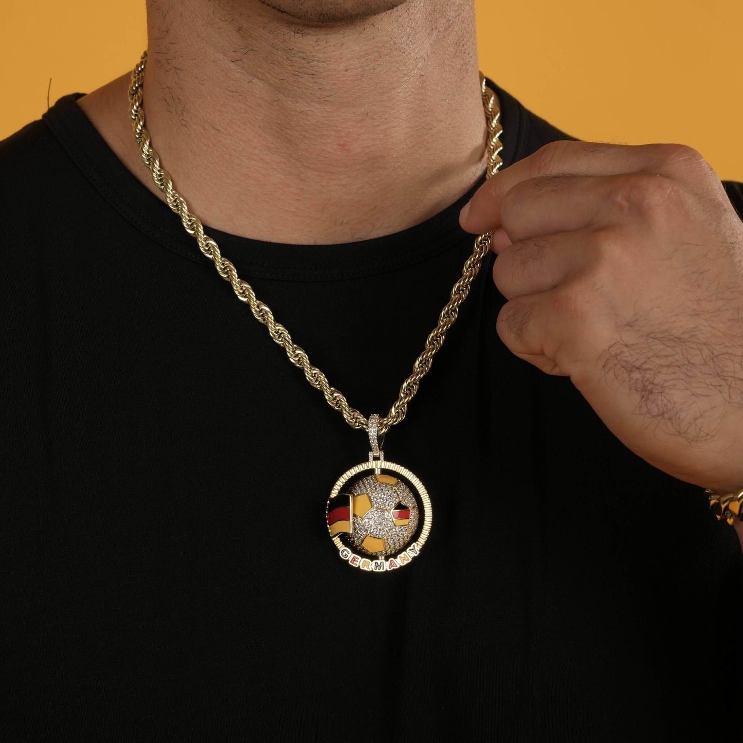 Diamond Germany Spinning Globe Flag Pendant in Yellow Gold