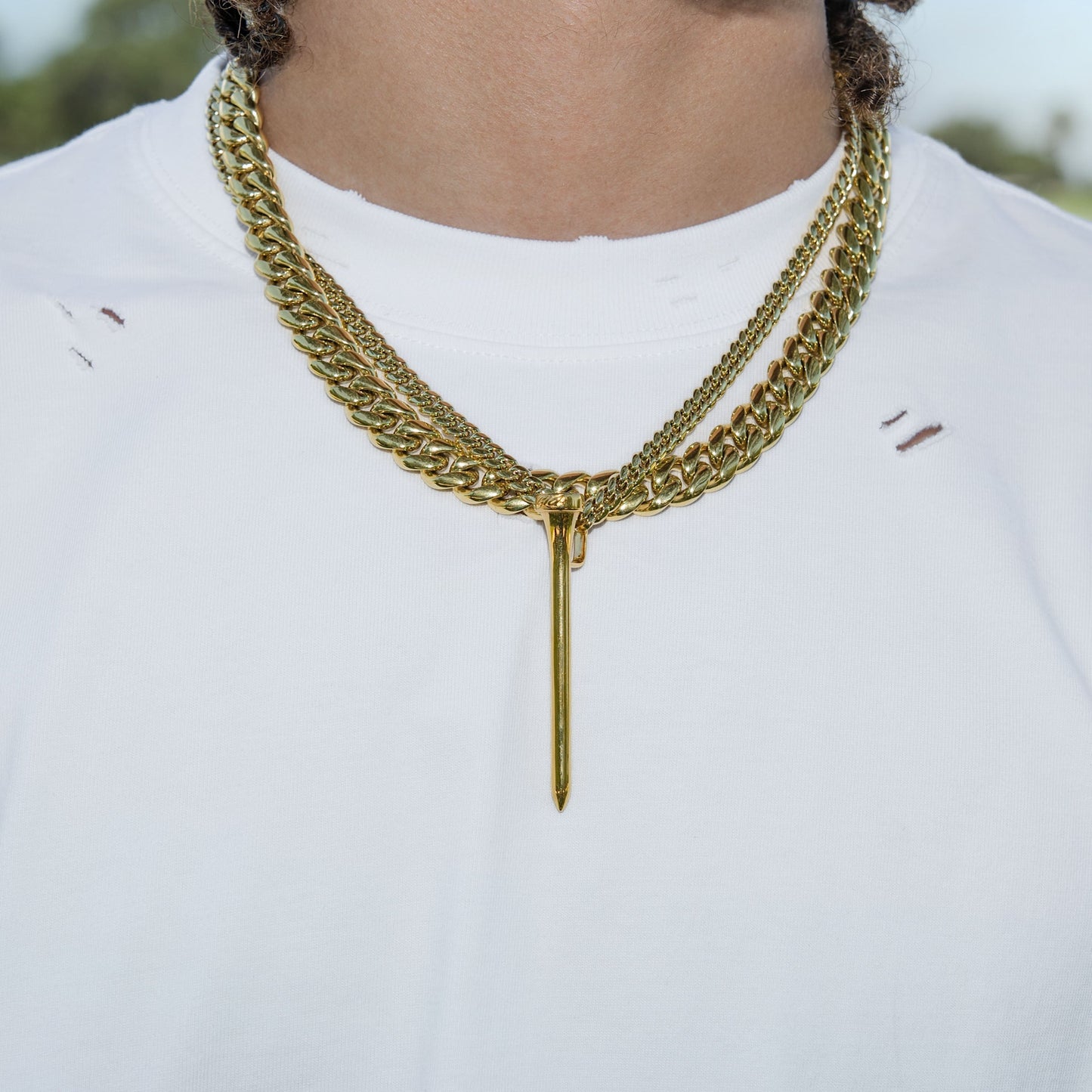 Golf Tee Pendant in Yellow Gold
