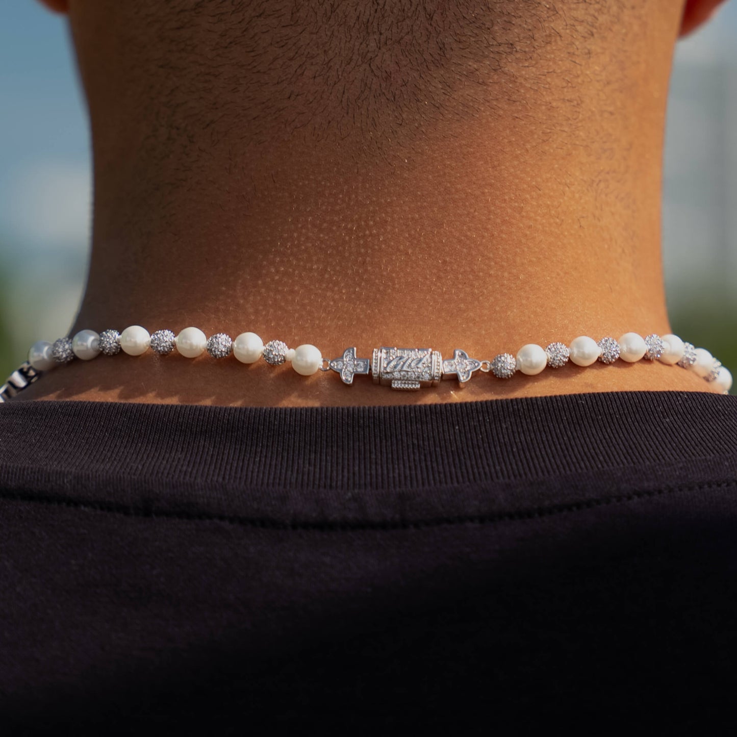 Pearl Cross Chain in White Gold